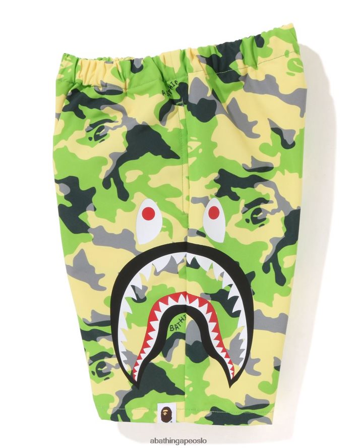 woodland camo side shark strandshorts 6XV6201387 militærgrønn A Bathing Ape barn