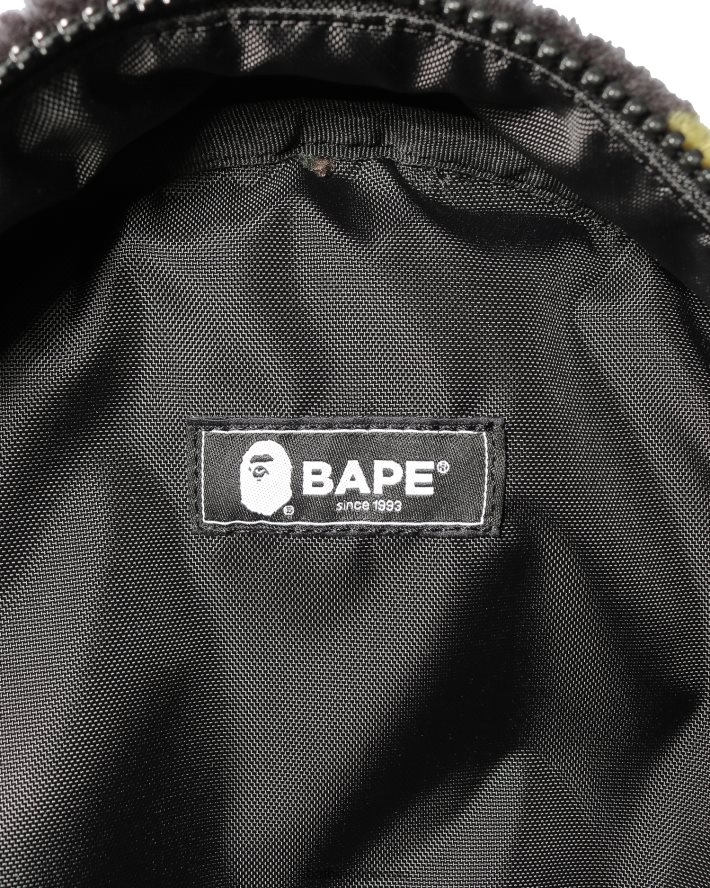 1. camo boa shark daypack 6XV6201797 militærgrønn A Bathing Ape barn
