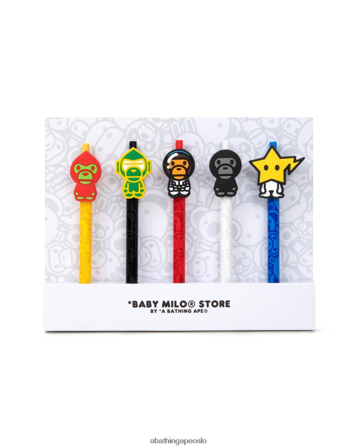 baby milo pennesett 6XV6201606 caise A Bathing Ape barn