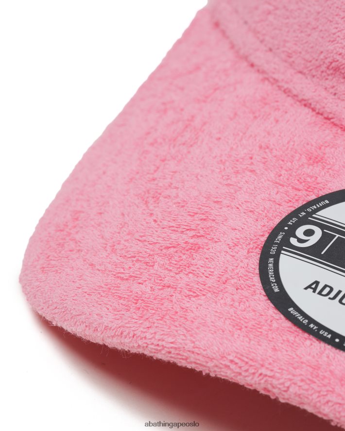 x new era 9twenty logohette 6XV6201088 rosa A Bathing Ape kvinner