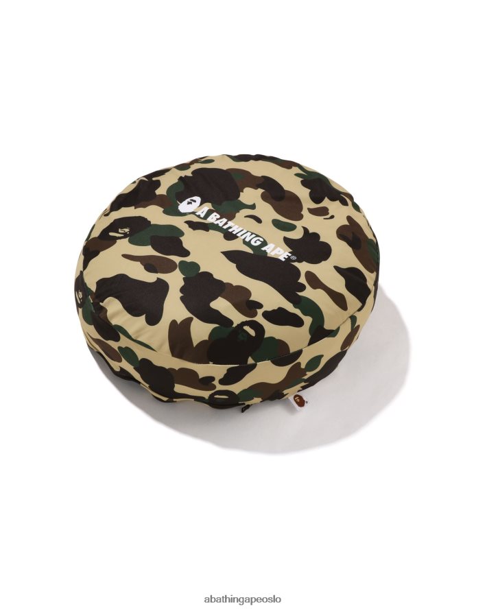 1. camo sirkel luftige perler pute 6XV620488 gul A Bathing Ape menn